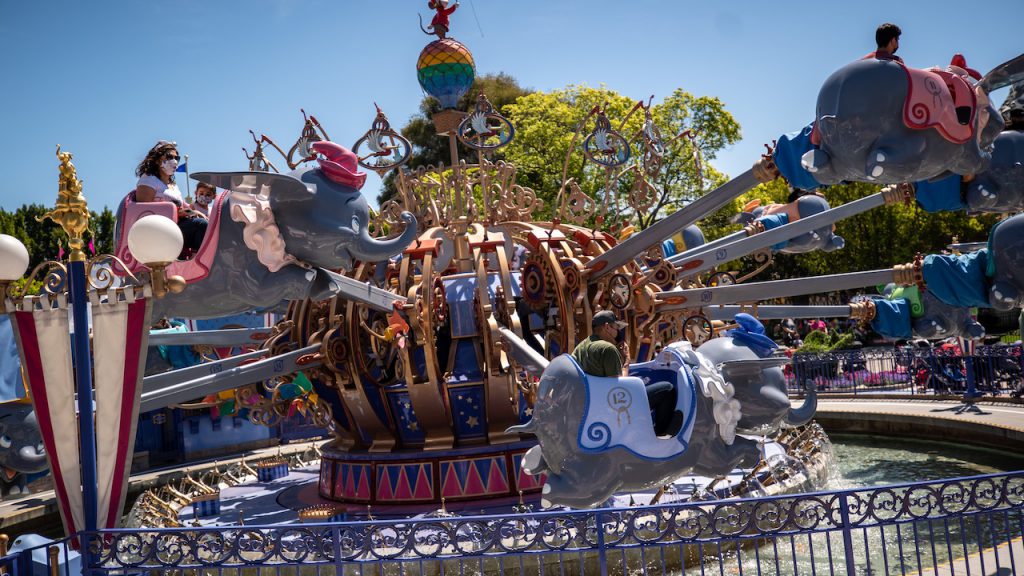 Dumbo en Disneyland
